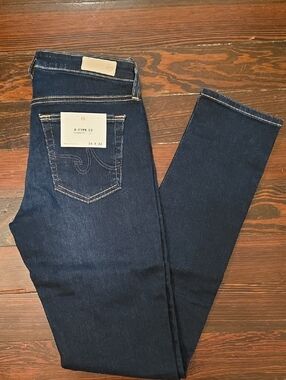 NWT AG B-Type 02 Cigarette Jeans